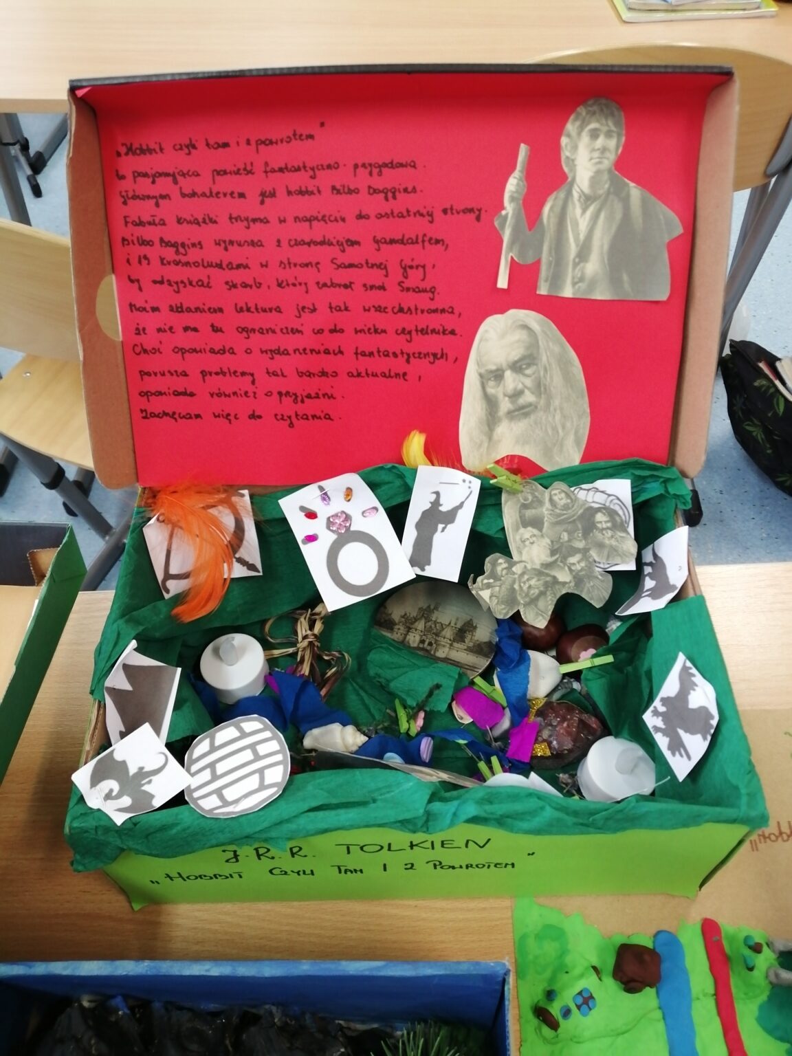 Hobbit Lektura Szkolna Klasa 6 Hobbit – lektura w pudełku – Zespół Edukacyjny nr 1 w Świebodzinie