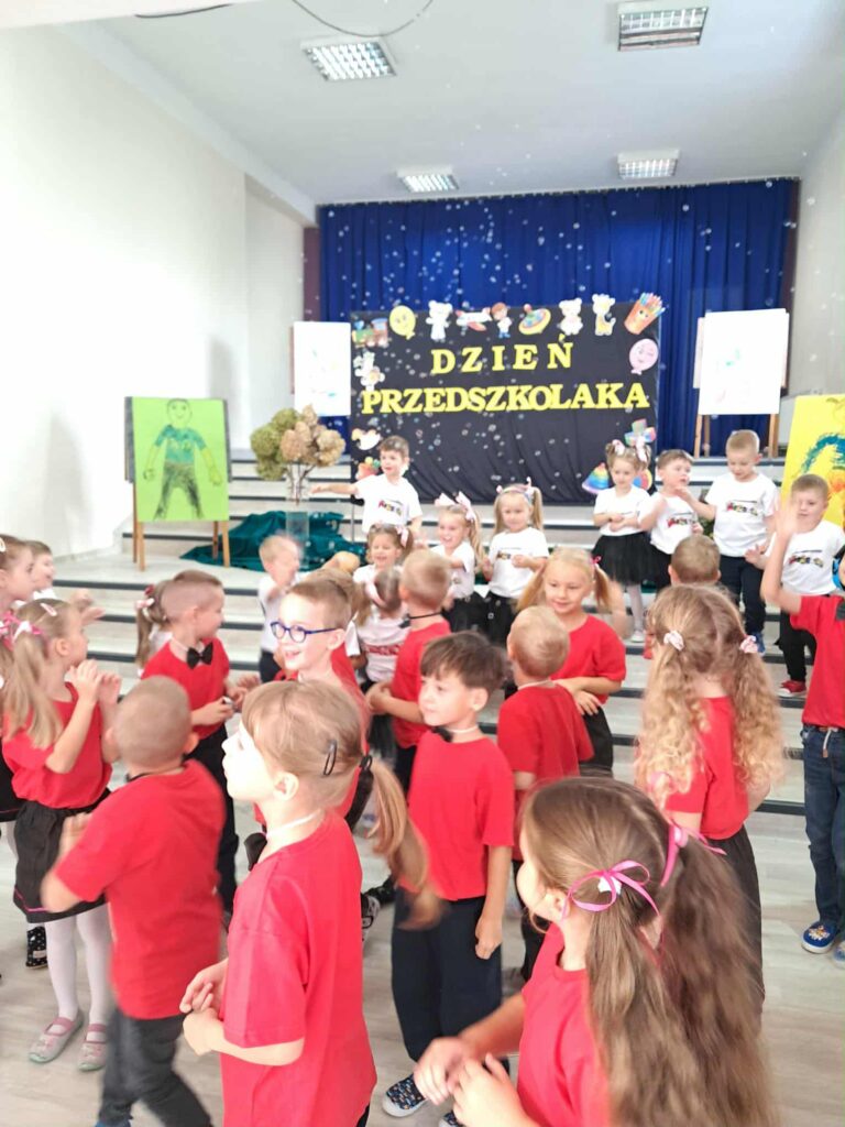    🎈 19 września obchodziliśmy w naszym przedszkolu ,,Światowy Dzień Przedszkolaka ‘’🎈