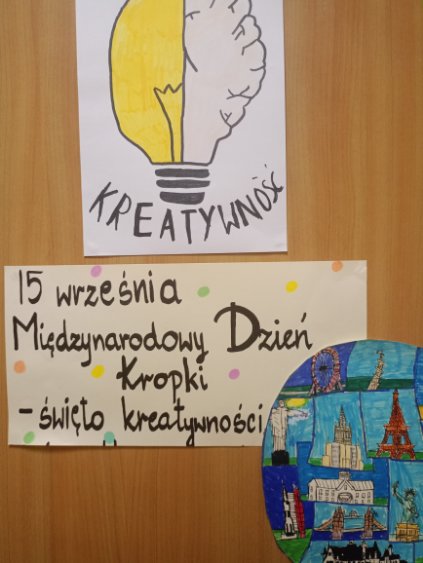 Międzynarodowy Dzień Kropki w klasach 4-8 Międzynarodowy Dzień Kropki w klasach 4-8